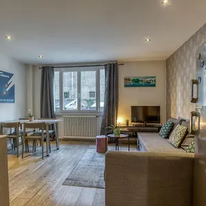 https://peace-in-annecy.hotels-rhonealpes.com