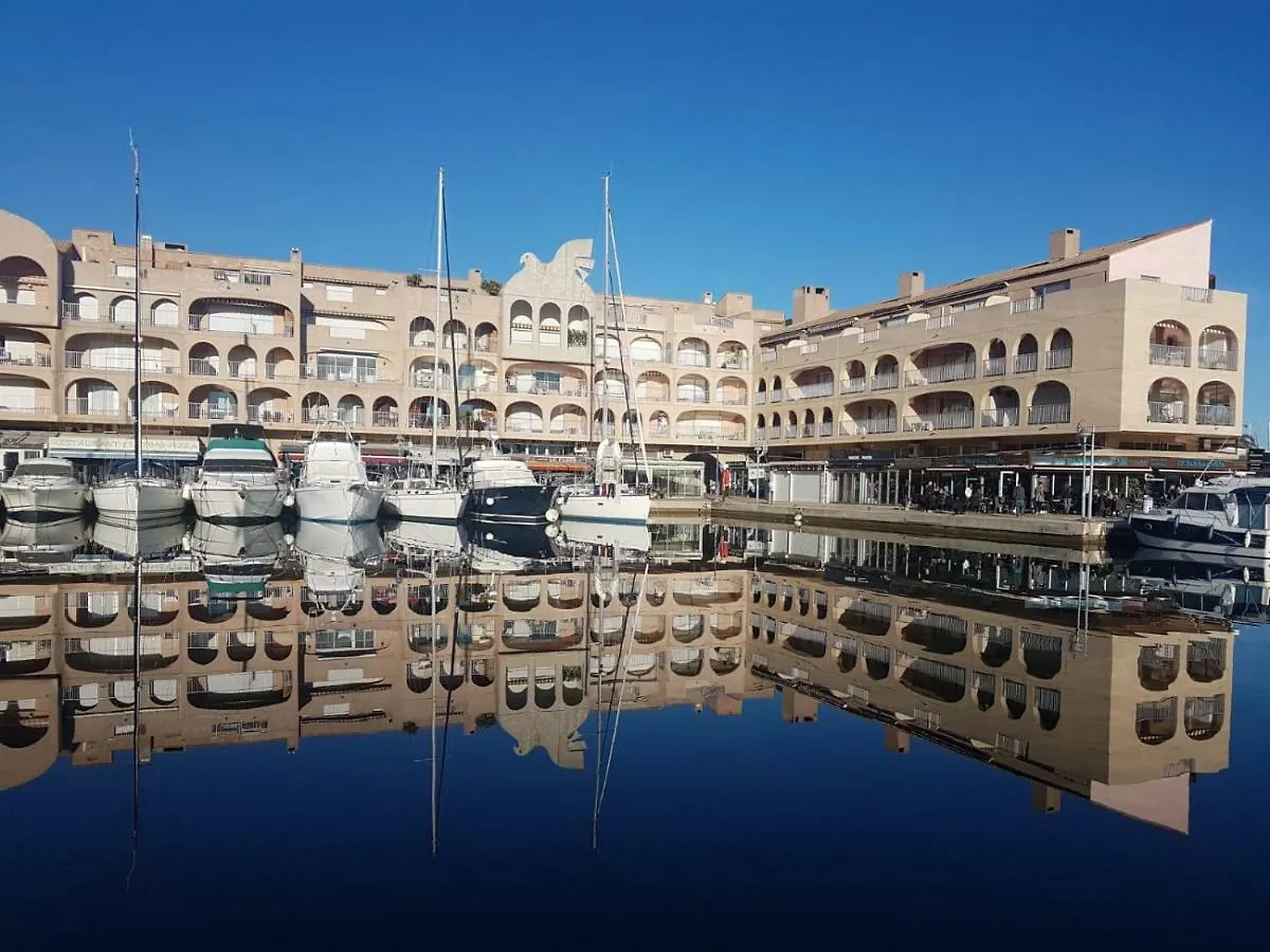 residence port hyeres les palmiers